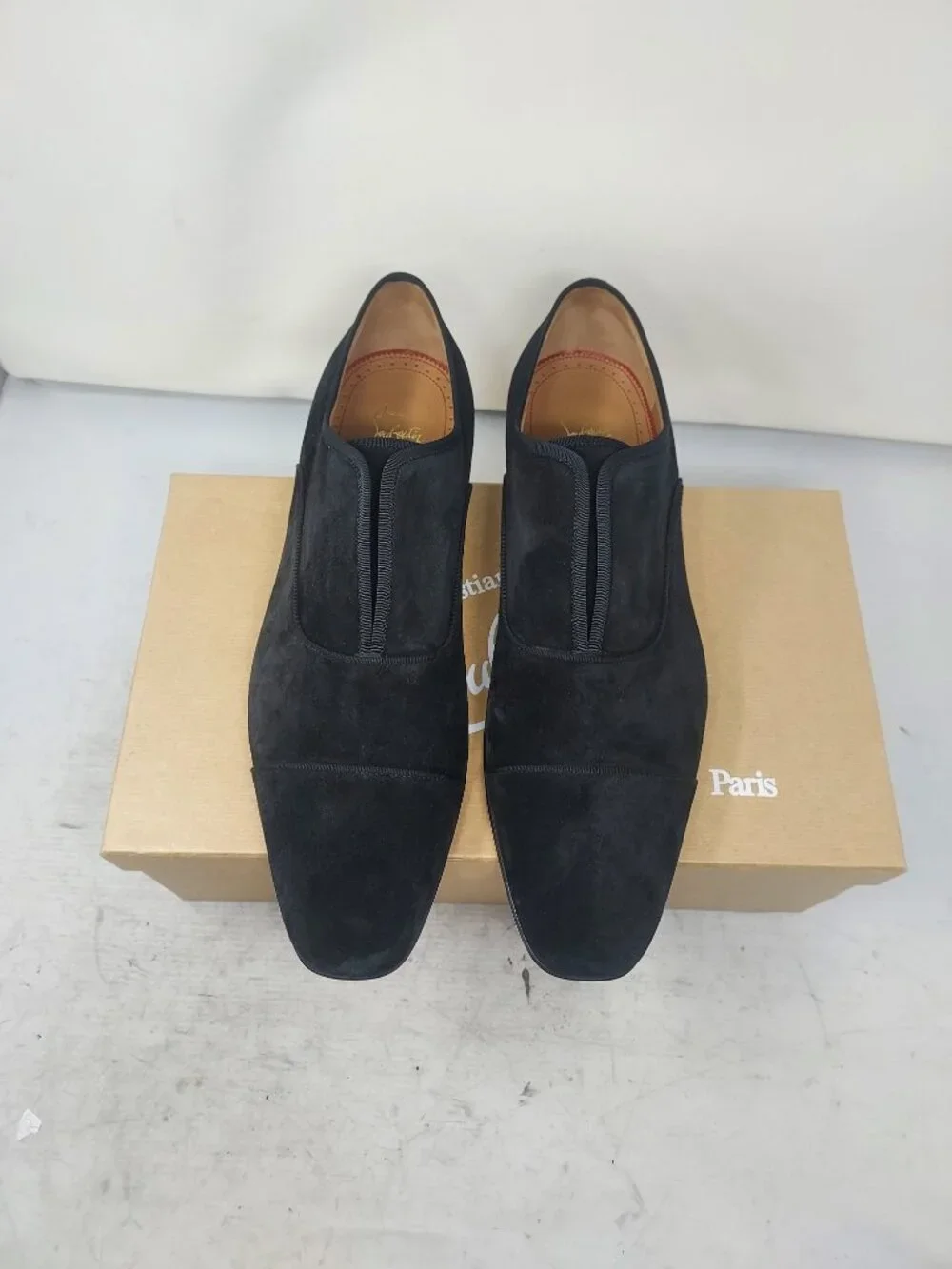 Christian Louboutin MENS Black Alpha Male Suede Oxford Shoe